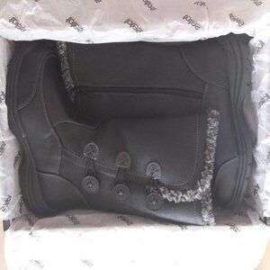 TOTES Waterproof Winter Snow BOOTS Size 9 WIDE Width